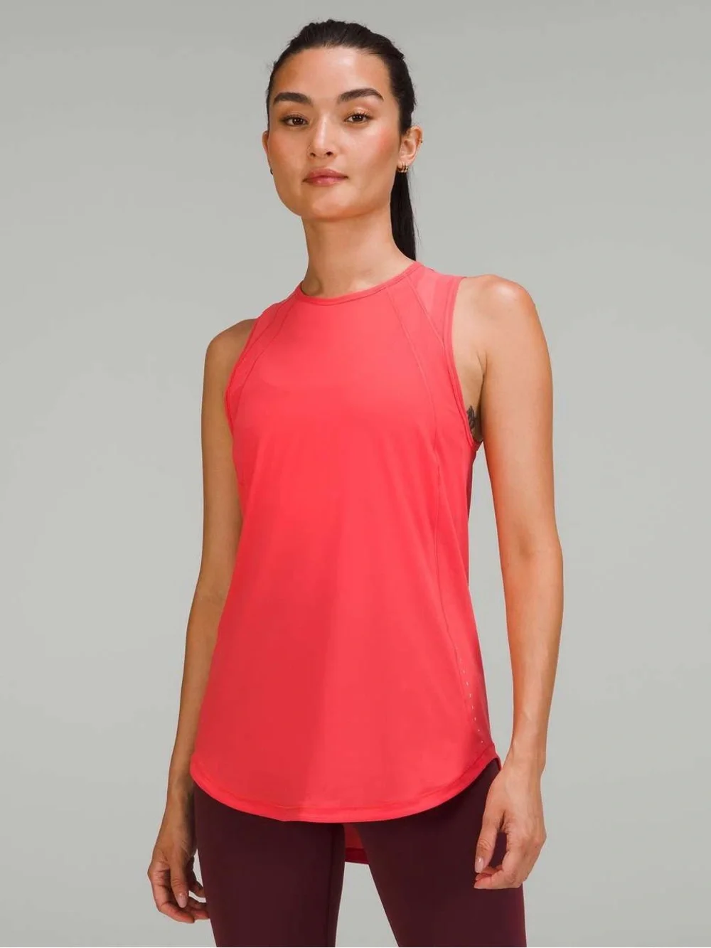 Lululemon Sculpt Tank Top Pale Raspberry Hip Length Size Medium Mesh Yoga Active